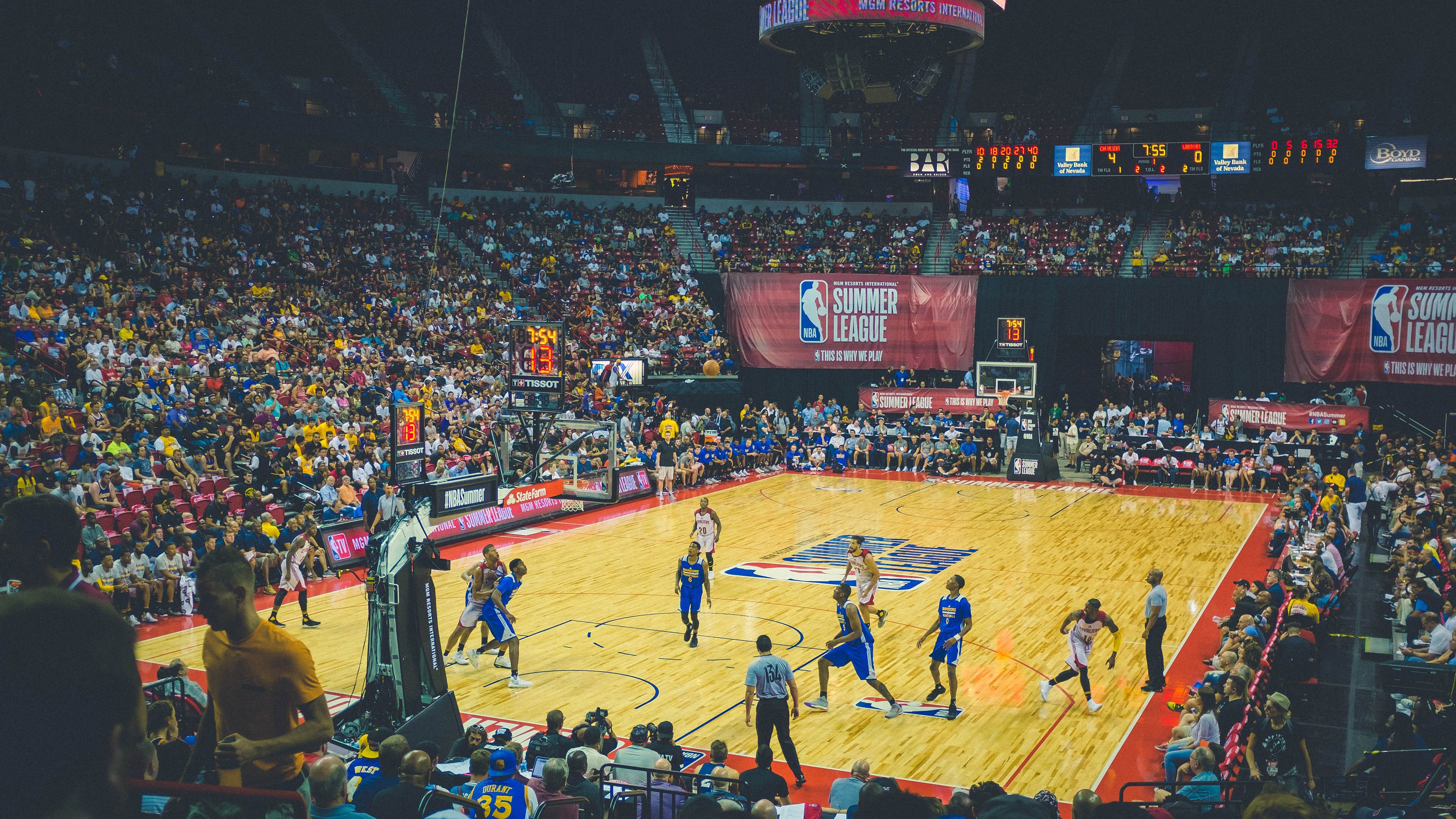 mk体育下载-体育志愿者表彰大会举行 讲述幕后故事，体育展示志愿者